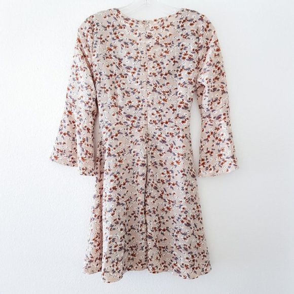 Bell Sleeved Floral Wrap Dress - Picture 2 of 5